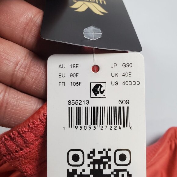 Wacoal Ultimate Comfort Wired Bra Women Size 40DDD NWT Strappy Adjustable Flaw - Picture 4 of 10